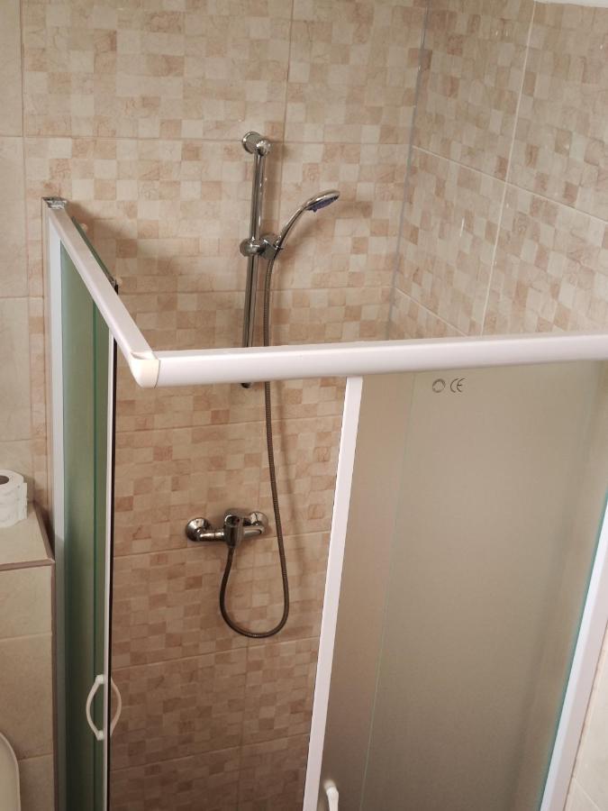 מוסטר Apartmani Most מראה חיצוני תמונה